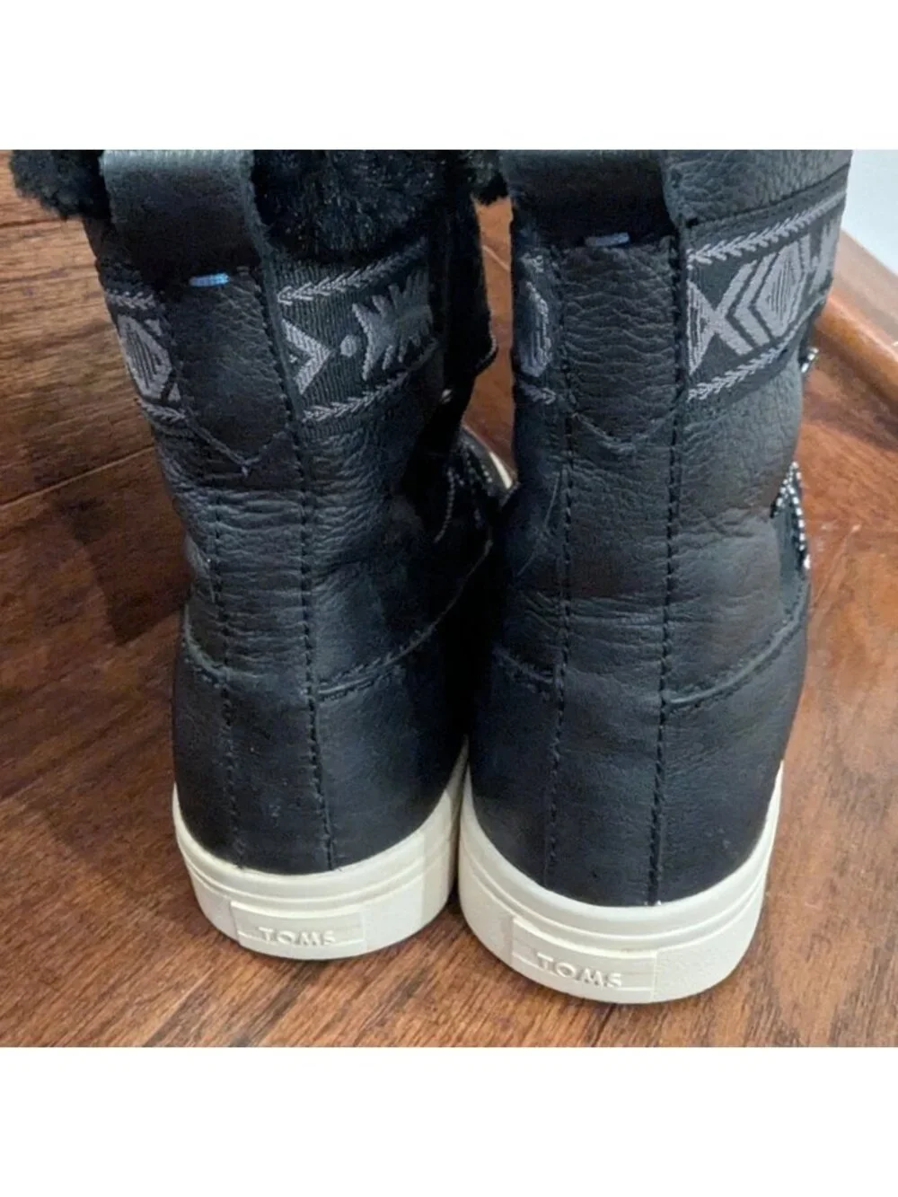 TOMS Alpine Winter Boots In Black, womens Size 7